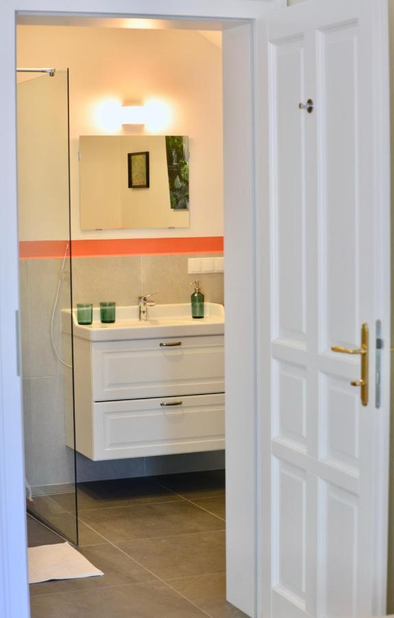 Appartement Spacious And Comfy With 3 Bedrooms Vienne