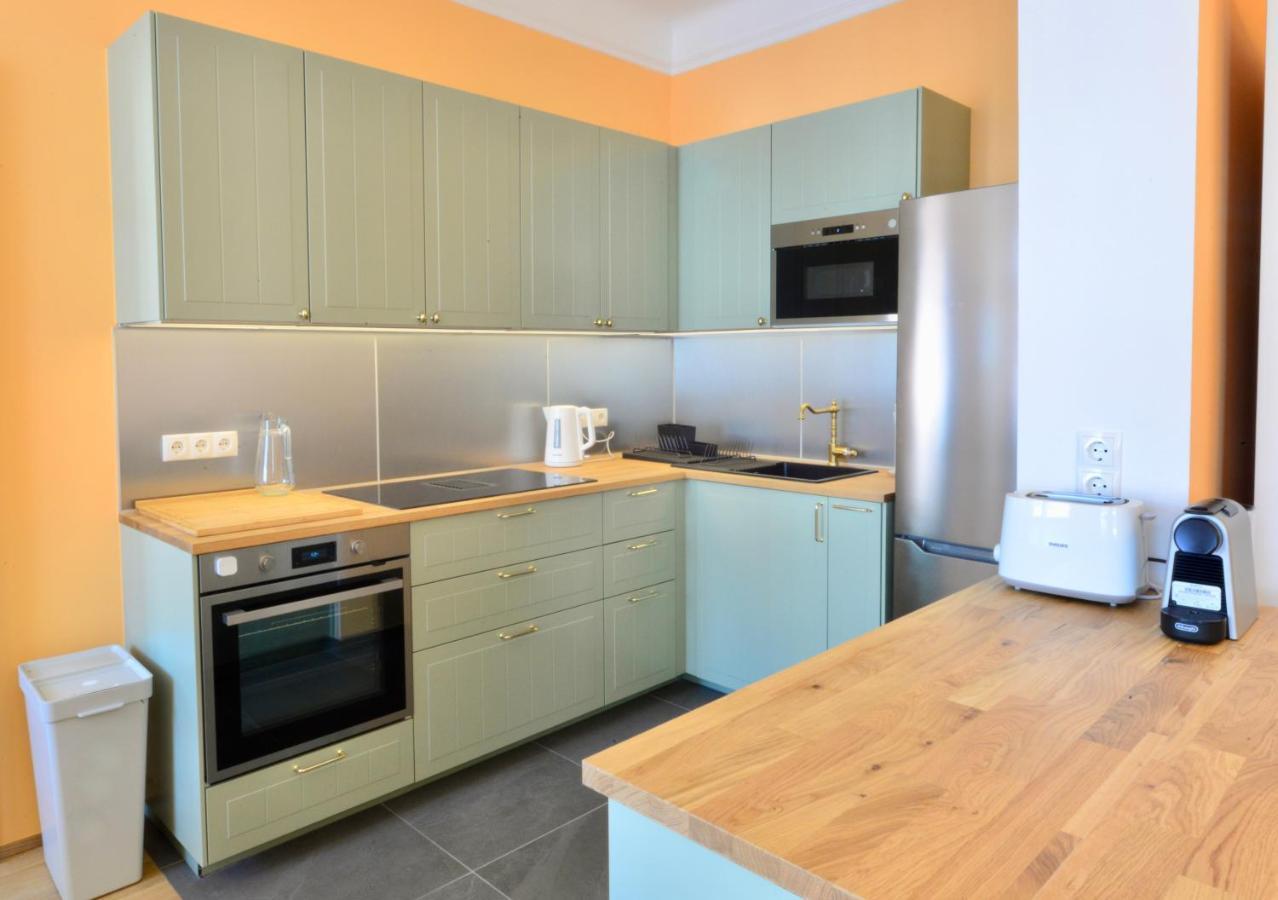 Spacious And Comfy With 3 Bedrooms Appartement *